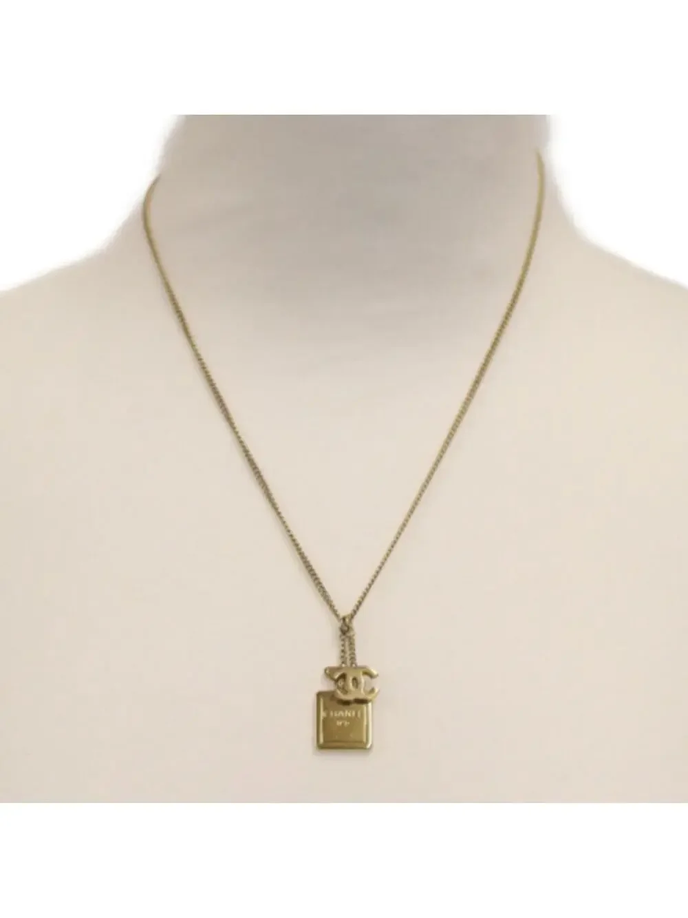 Chanel Cc Logo Pendant Necklace Gold- #288066C84B